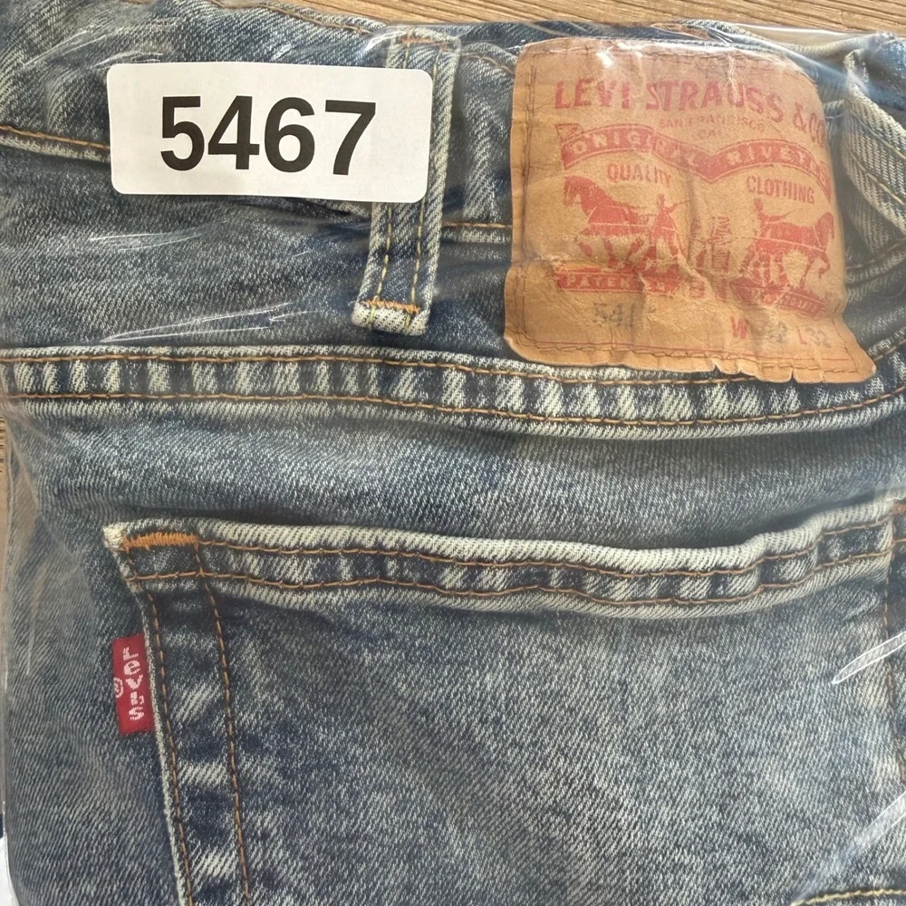 Levi's Jeans Mens 42x32 Blue 541 Athletic Taper Medium Wash Stretch Denim
